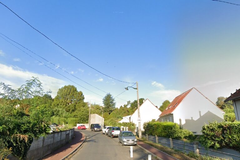 10 Place Des Victoires 91100 Corbeil Essonnes