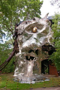 Le Cyclop Le Cyclop