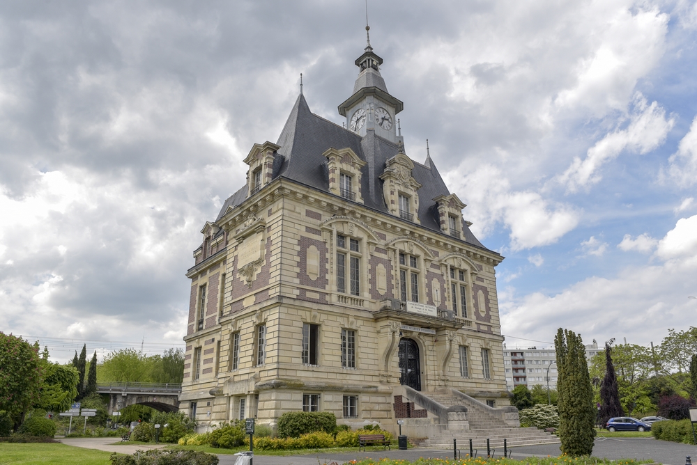 Conservatoire de musique et de danse Claude Debussy Conservatoire de musique et de danse Claude Debussy