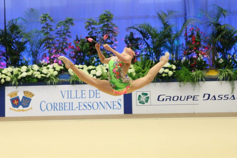 De grandes gymnastes tournoient au Palais des sports CorbeilEssonnes